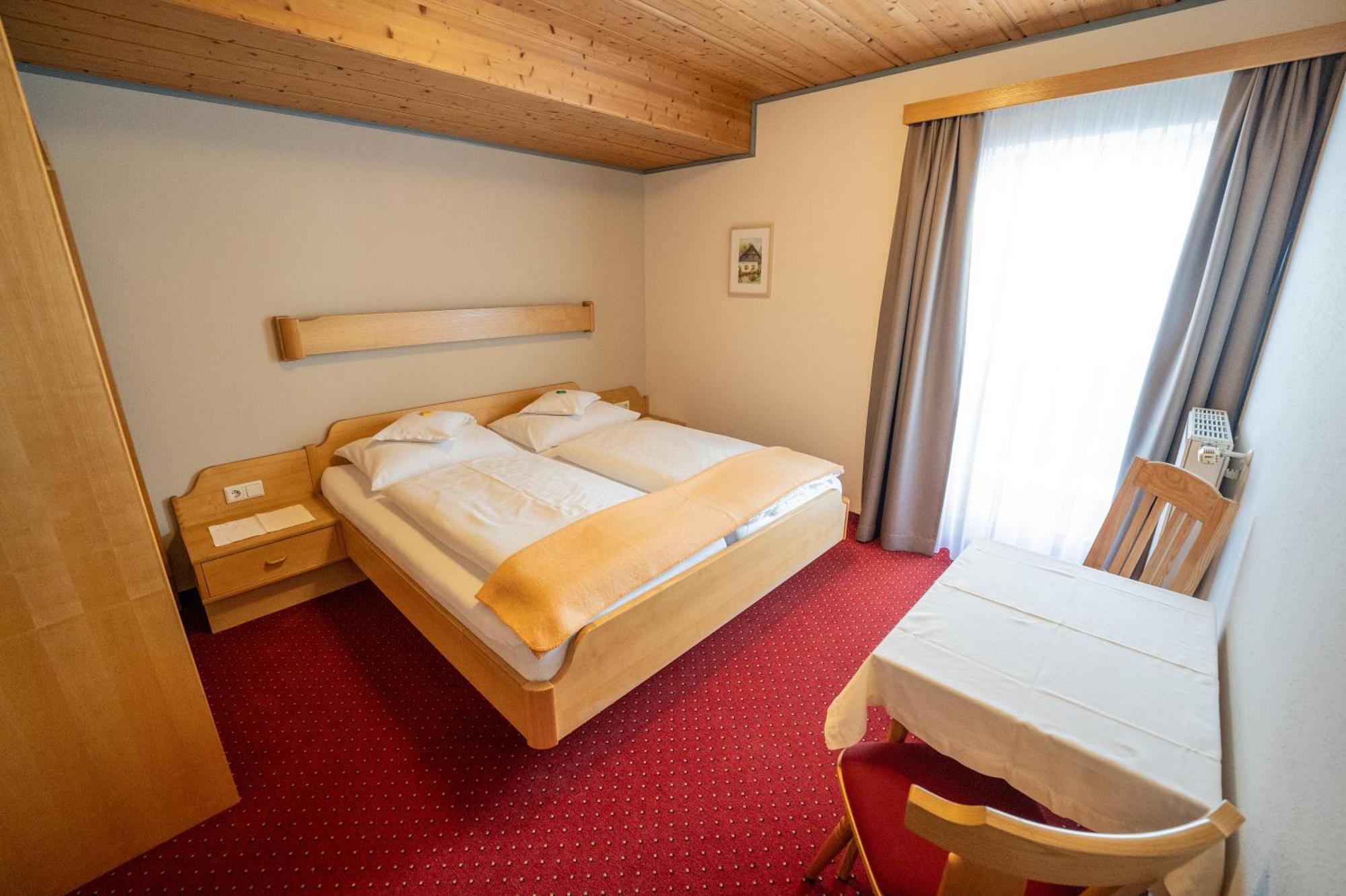 Haus Koessler Hotel Radstadt Ngoại thất bức ảnh